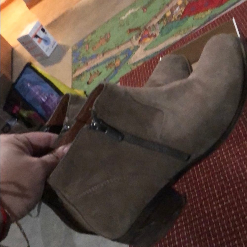 Booties - Picture 3 of 3